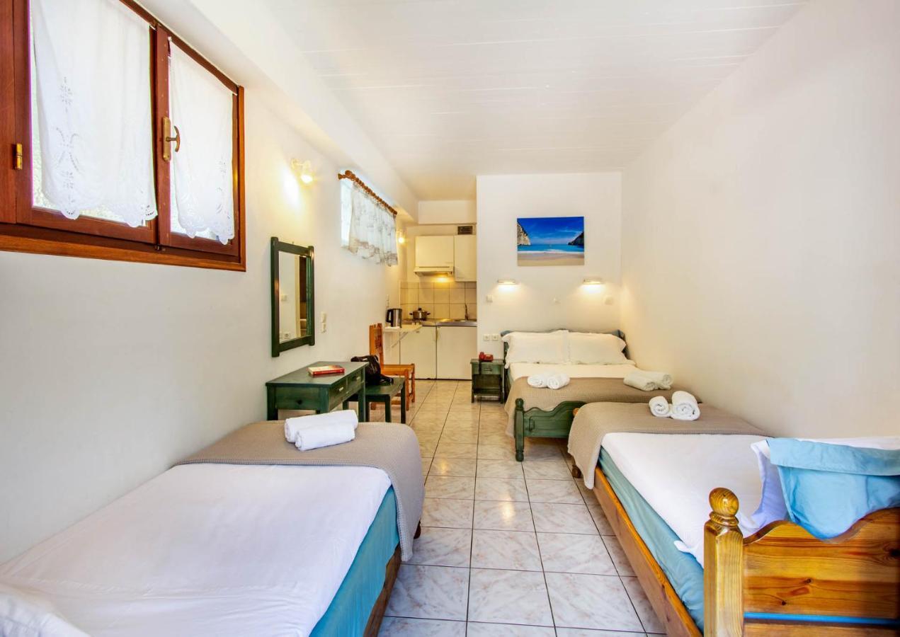 Nefeli Hotel Áyios Nikítas Quarto foto